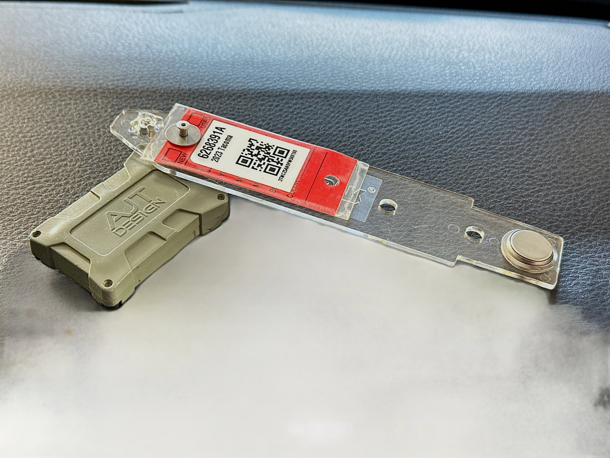 Used 2023 Toyota Tacoma TRD Sport w/ Advanced Technology Package image 33