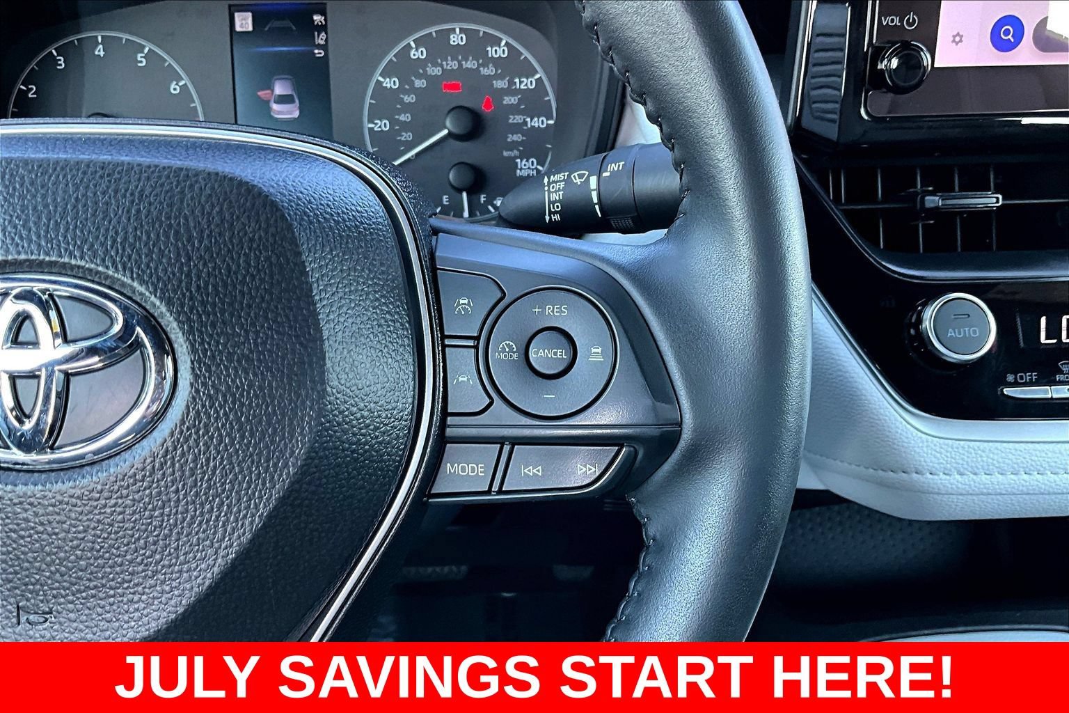 Used 2025 Toyota Corolla SE FWD image 16