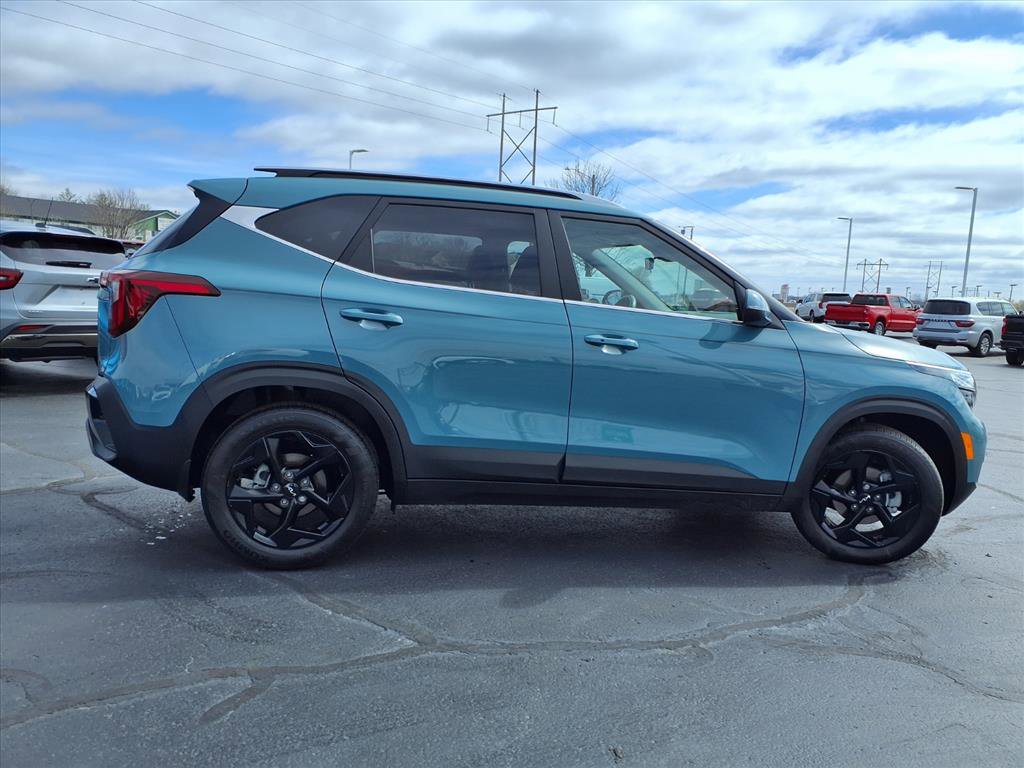 Used 2026 Kia Seltos EX w/ EX Sunroof Package image 32