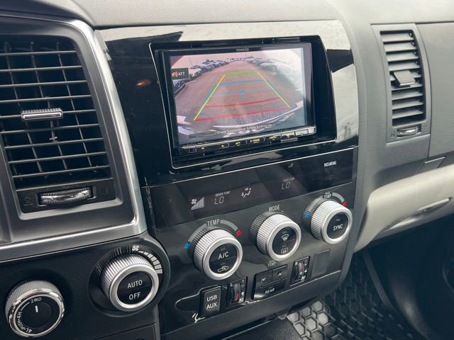 Used 2018 Toyota Sequoia Platinum AWD/4WD image 22