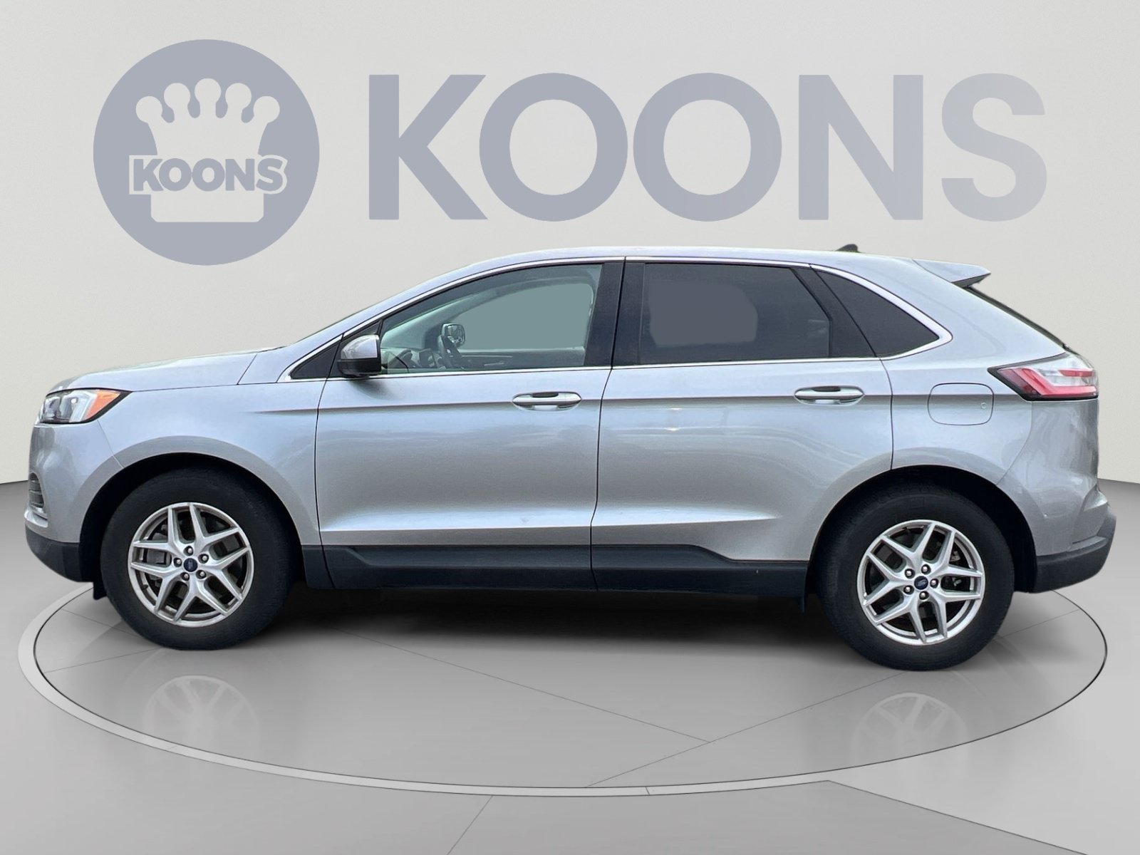 Used 2022 Ford Edge SEL AWD/4WD image 2