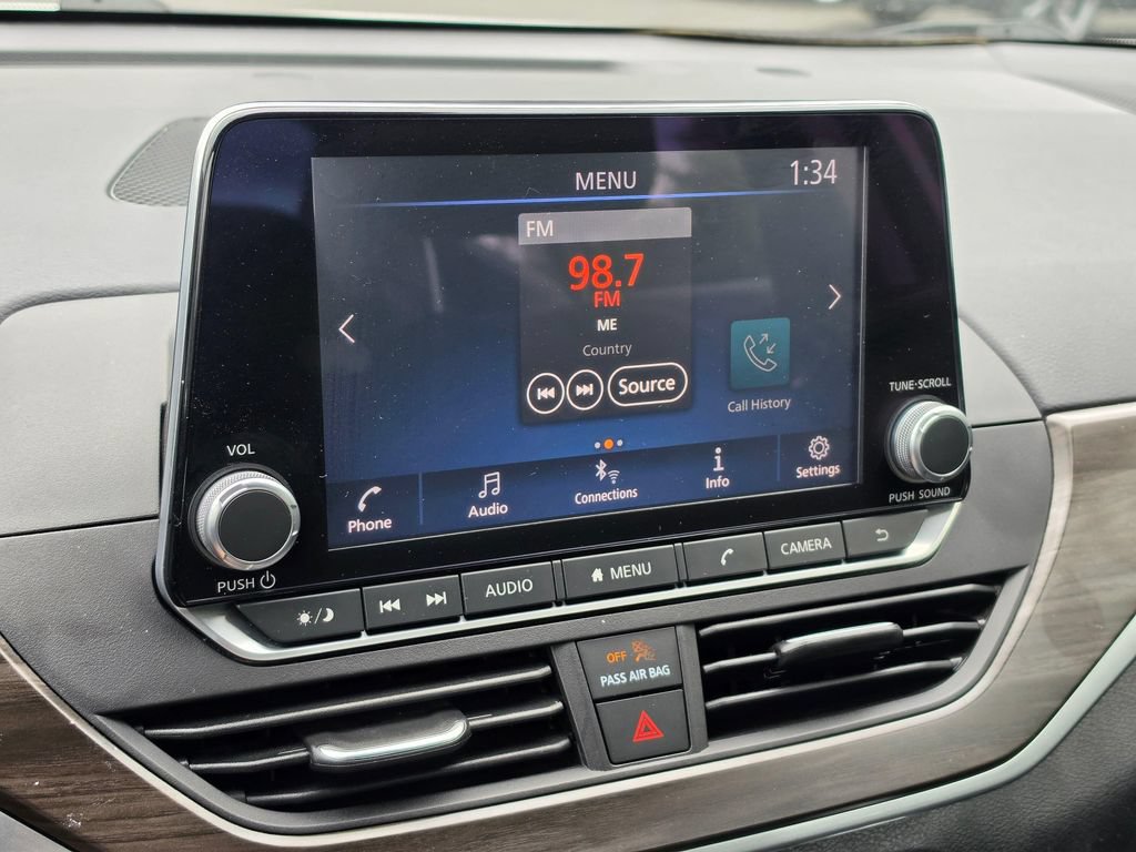 Used 2024 Nissan Altima 2.5 SV FWD image 27