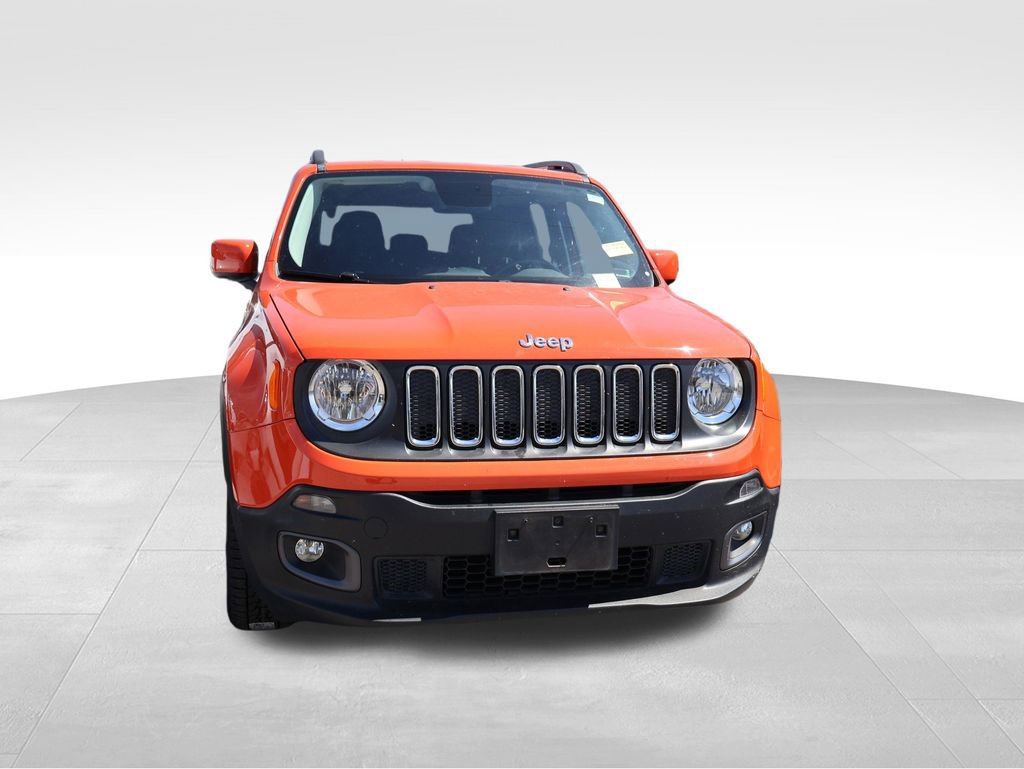 Used 2015 Jeep Renegade Latitude AWD/4WD image 7