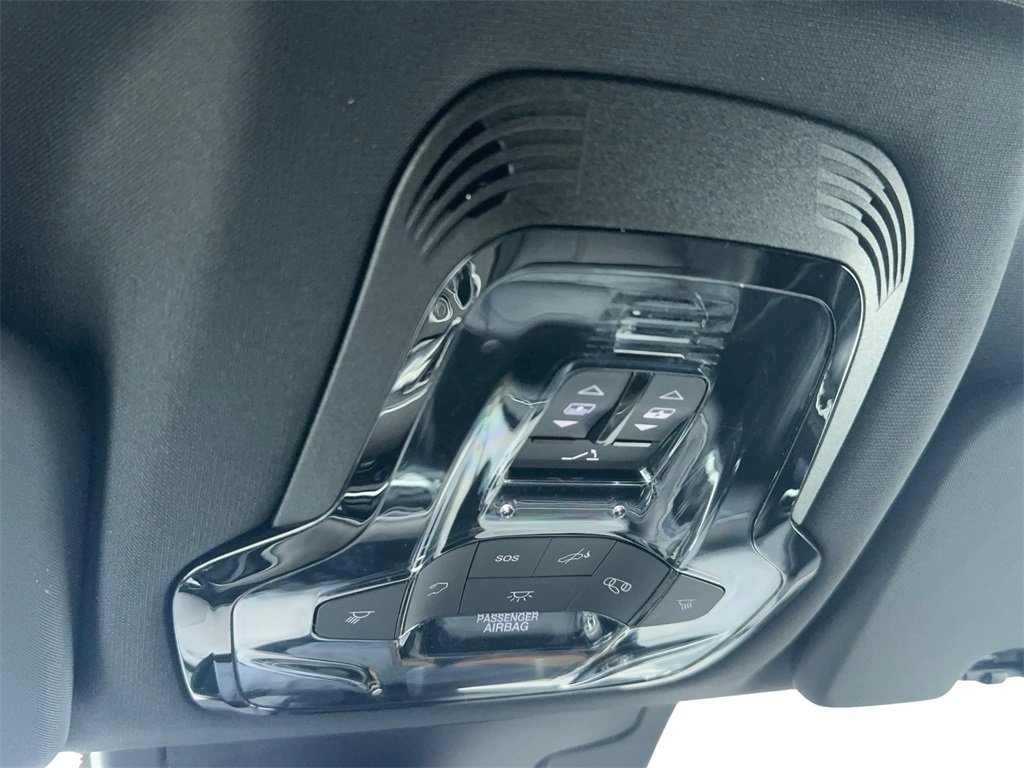 Used 2023 Alfa Romeo Stelvio Ti image 34