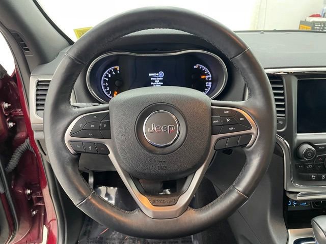 Used 2018 Jeep Grand Cherokee Laredo AWD/4WD image 14