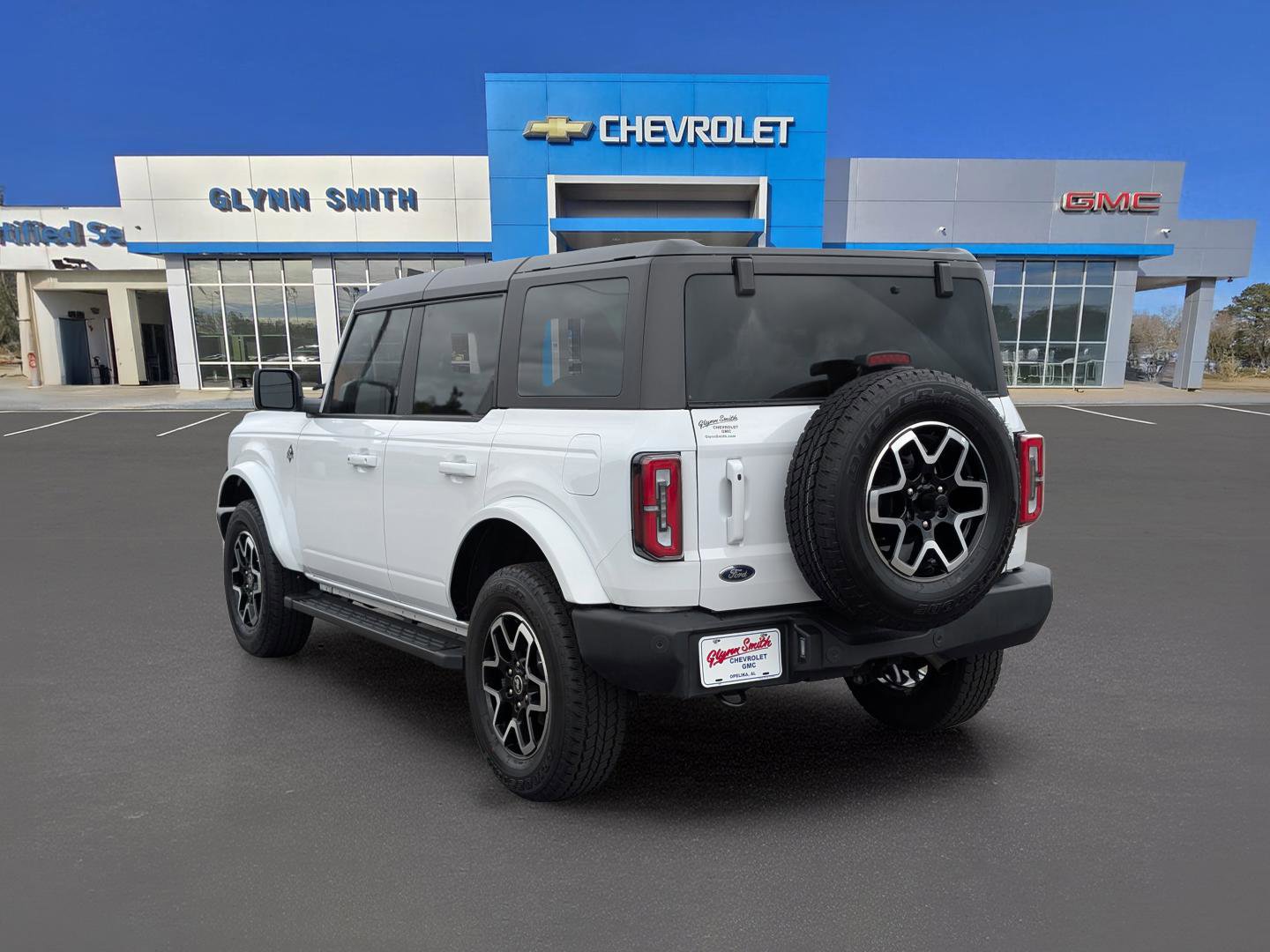 Used 2024 Ford Bronco Outer Banks image 12