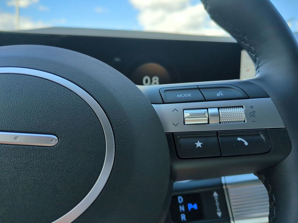 New 2026 Hyundai Tucson Limited image 34