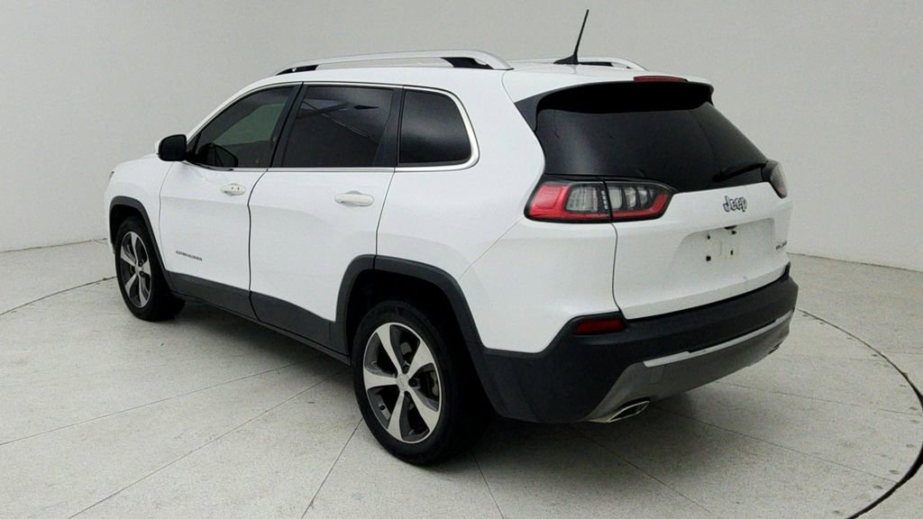 Used 2019 Jeep Cherokee Limited w/ Luxury Group FWD image 6