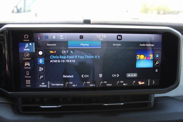 Used 2024 Jeep Wrangler Willys image 18
