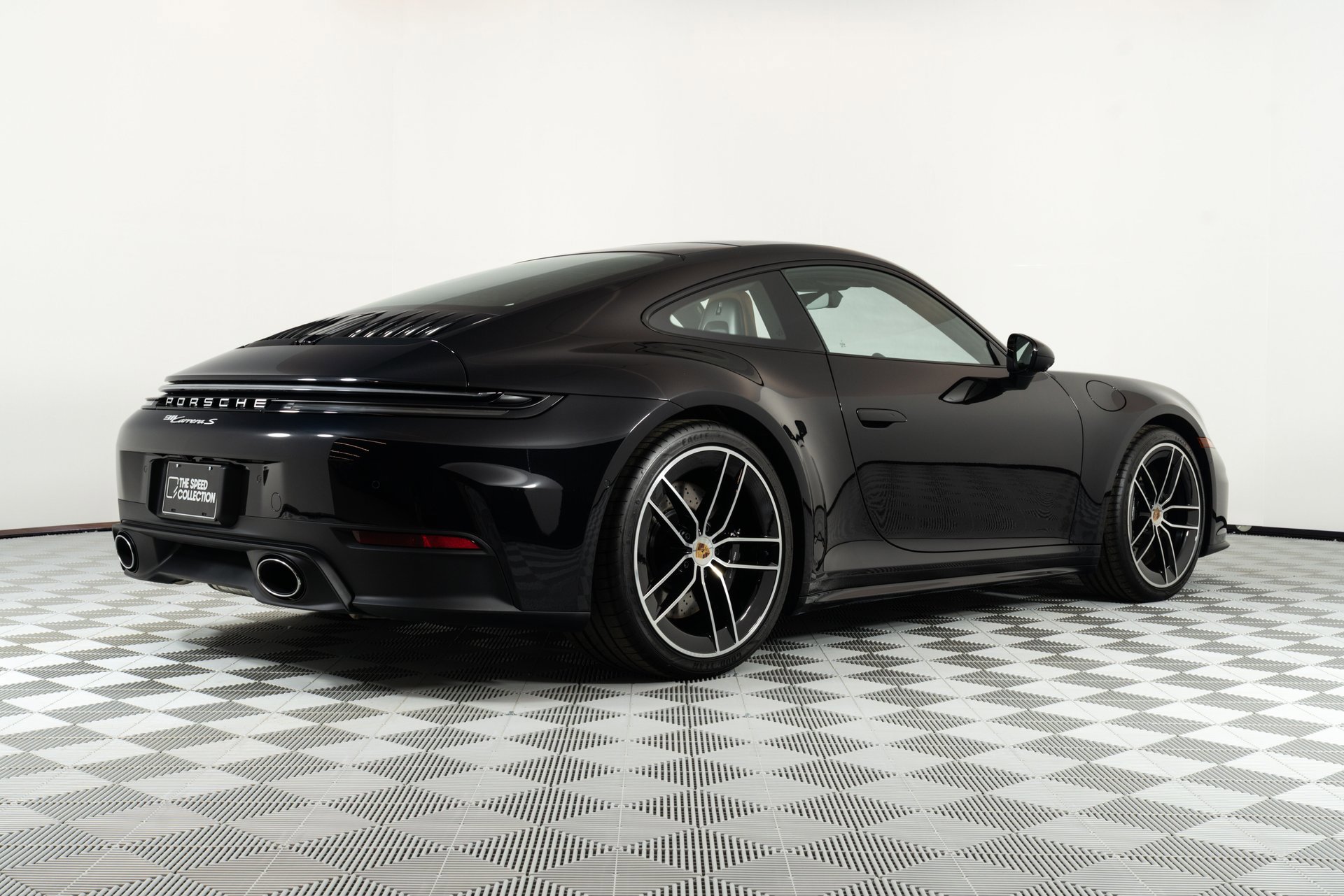 Used 2025 Porsche 911 Carrera S image 7