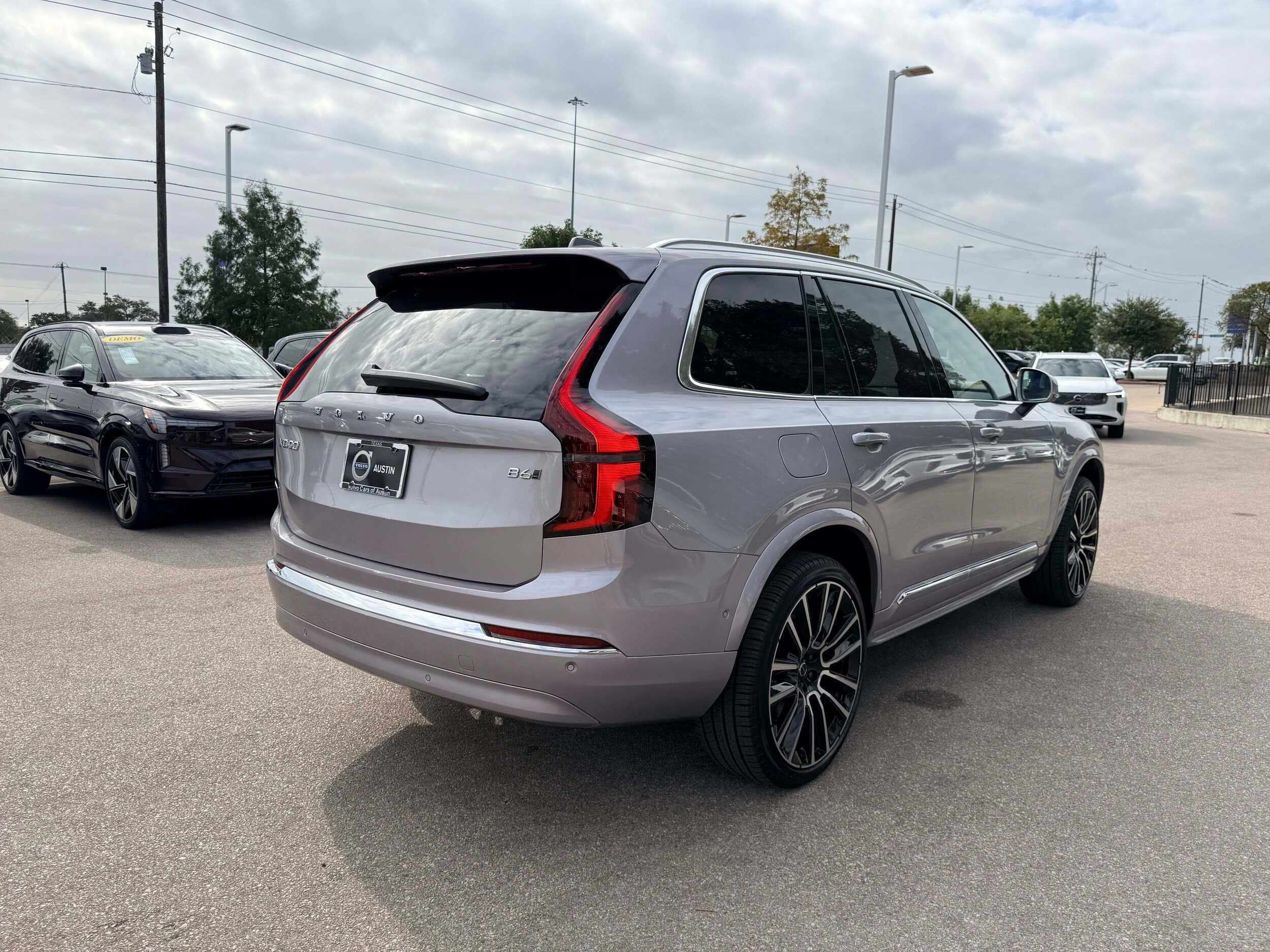 New 2026 Volvo XC90 B6 Ultra w/ Protection Package image 6