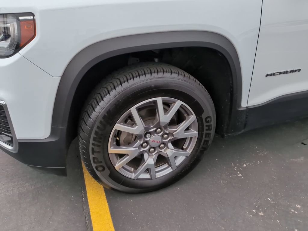 Used 2020 GMC Acadia SLT FWD image 11