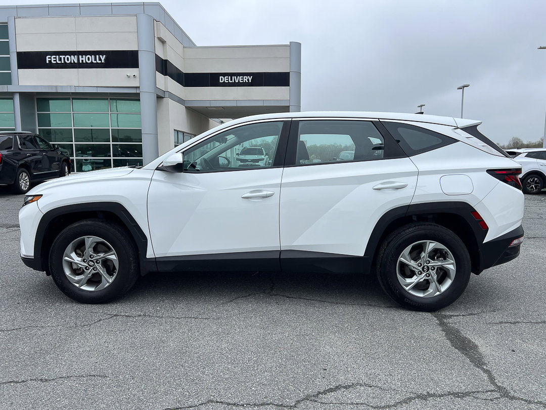 Used 2023 Hyundai Tucson SE image 13