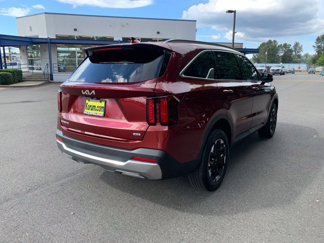 Used 2025 Kia Sorento S AWD/4WD image 6