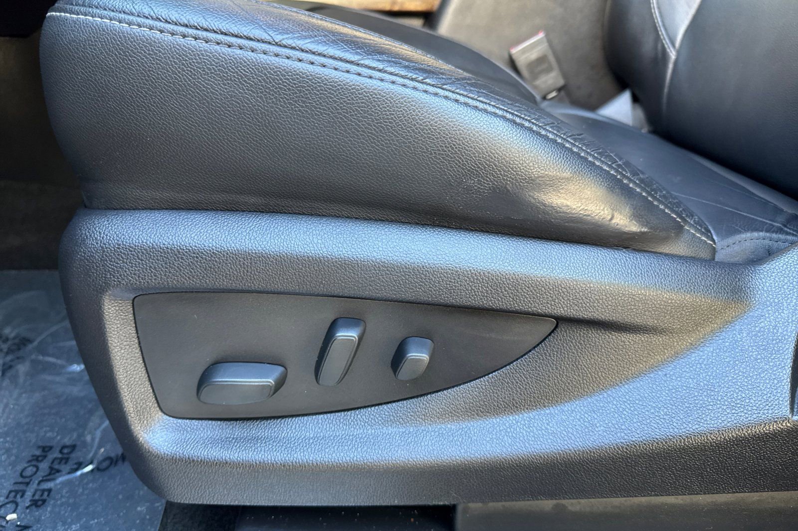 Used 2018 Chevrolet Tahoe LT image 14