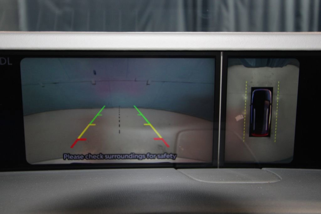 Used 2025 Lincoln Nautilus Premier image 14