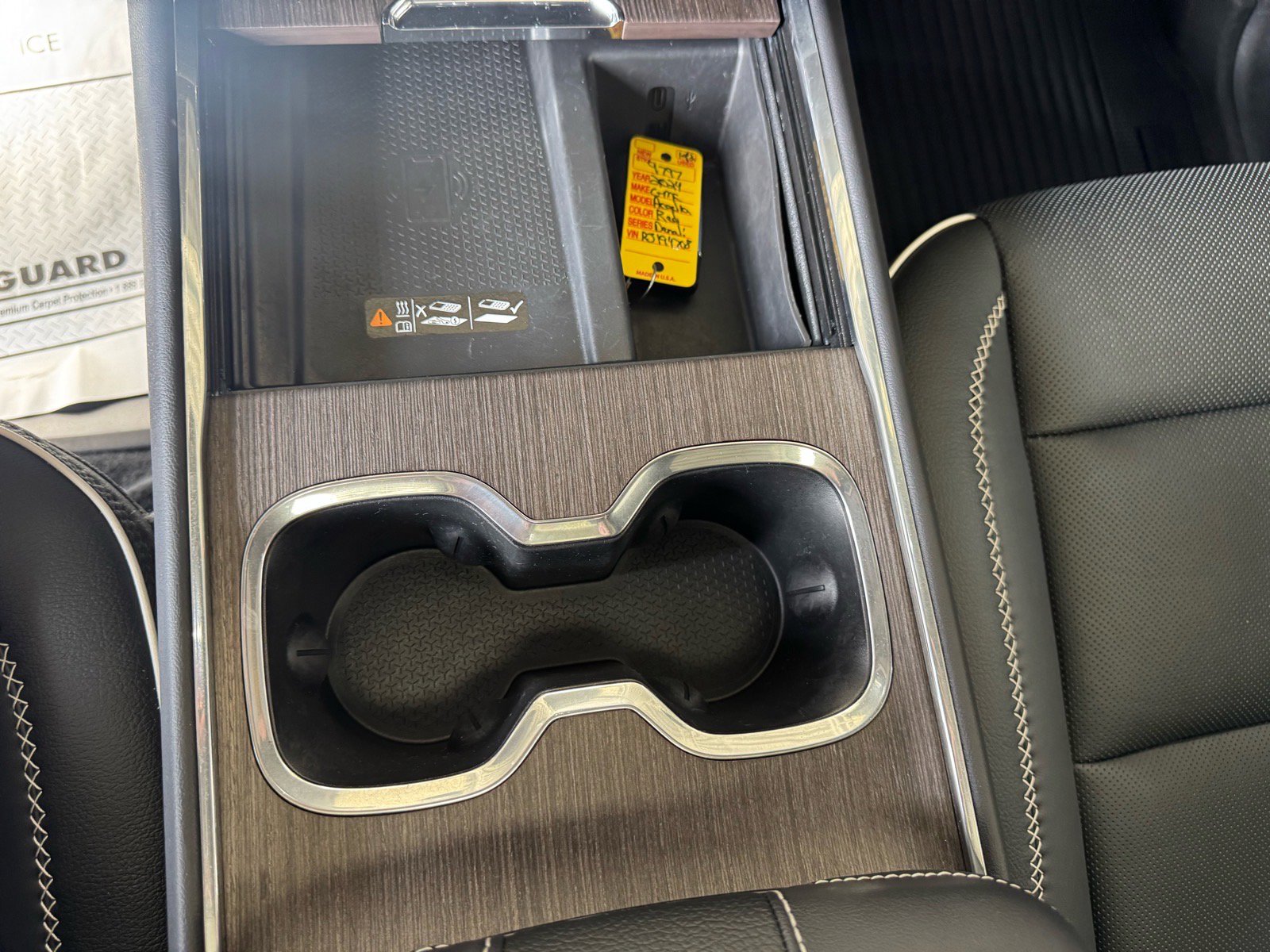 Certified 2024 GMC Acadia Denali w/ LPO, Floor Liner Package AWD/4WD image 22
