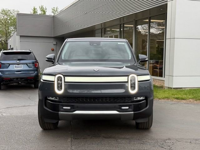 Used 2023 Rivian R1S Adventure AWD/4WD image 3