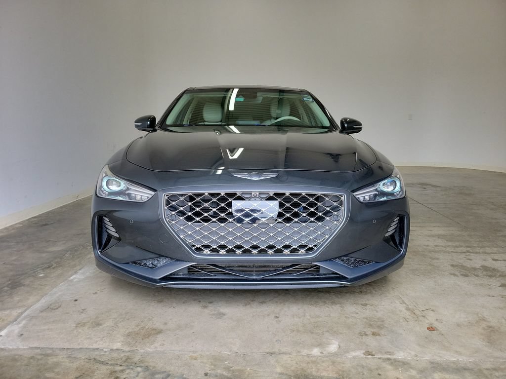 Used 2019 Genesis G70 3.3T Design RWD image 2