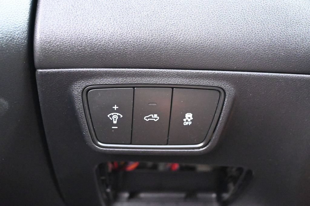 Used 2022 Hyundai Santa Cruz SEL Premium AWD/4WD image 35