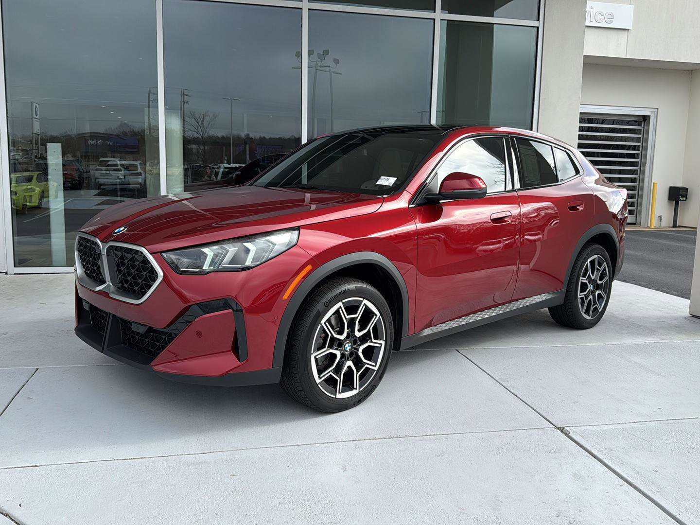 Used 2025 BMW X2 xDrive28i w/ Convenience Package video 1