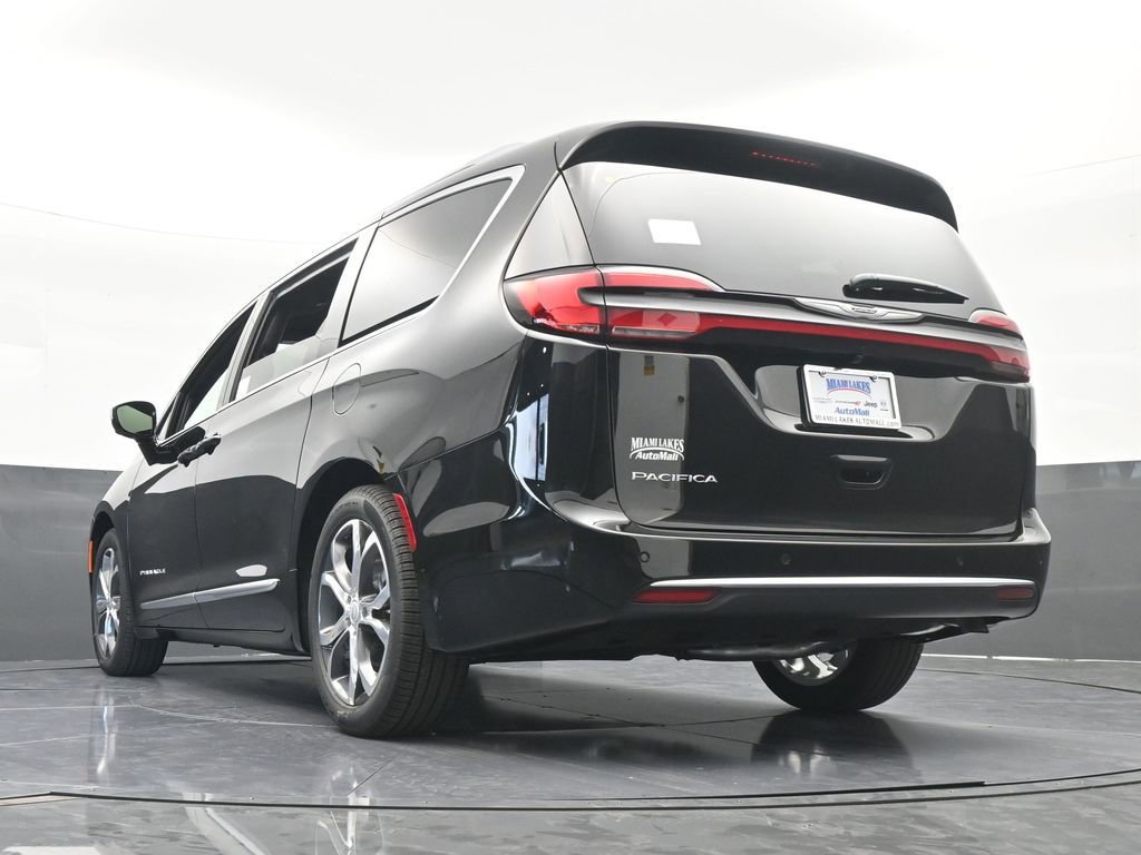 New 2026 Chrysler Pacifica Pinnacle image 65