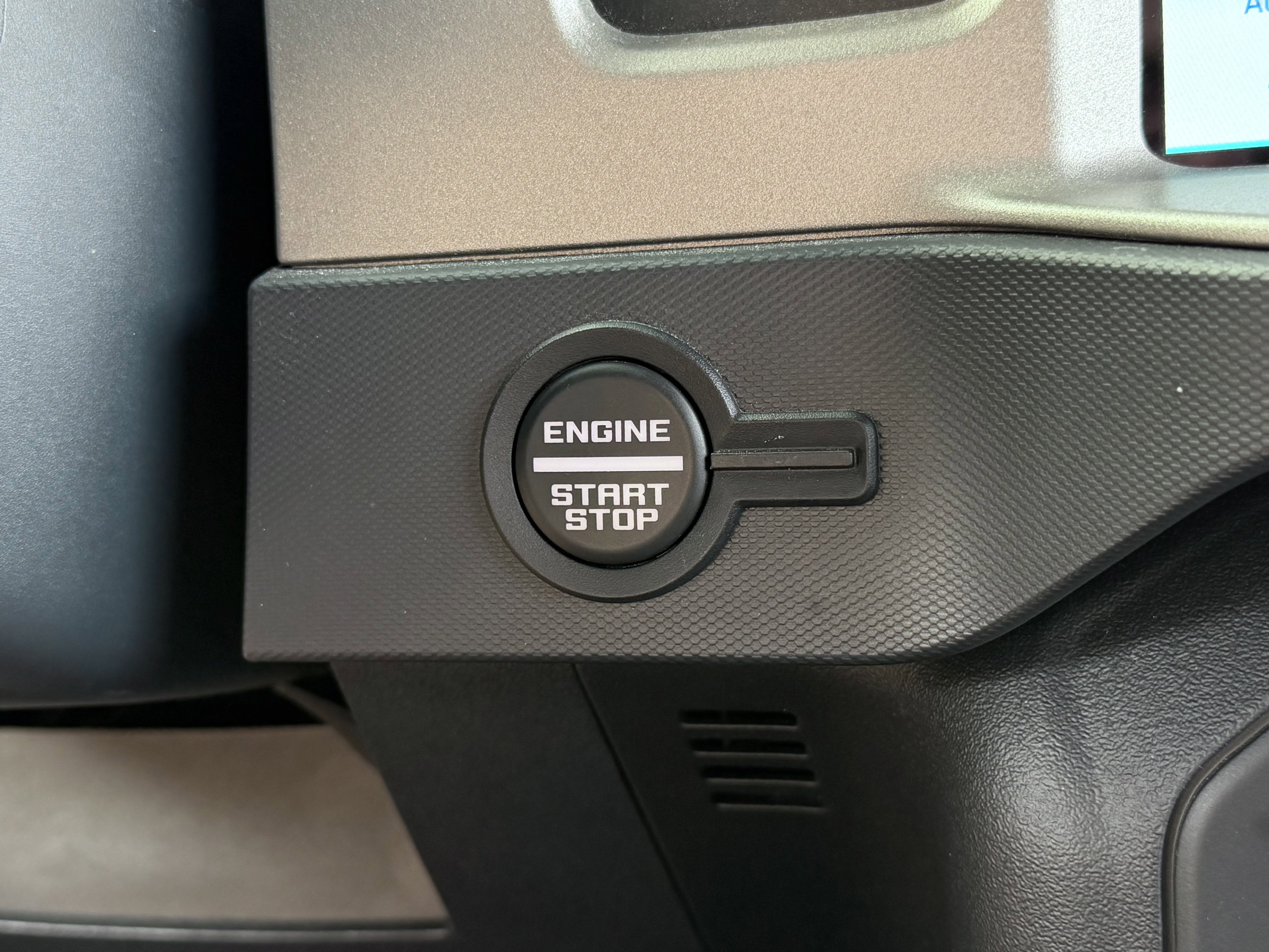 Used 2022 Ford Bronco Raptor image 35