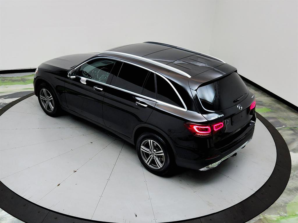 Used 2020 Mercedes-Benz GLC 300 4MATIC w/ Parking Assistance Package image 33