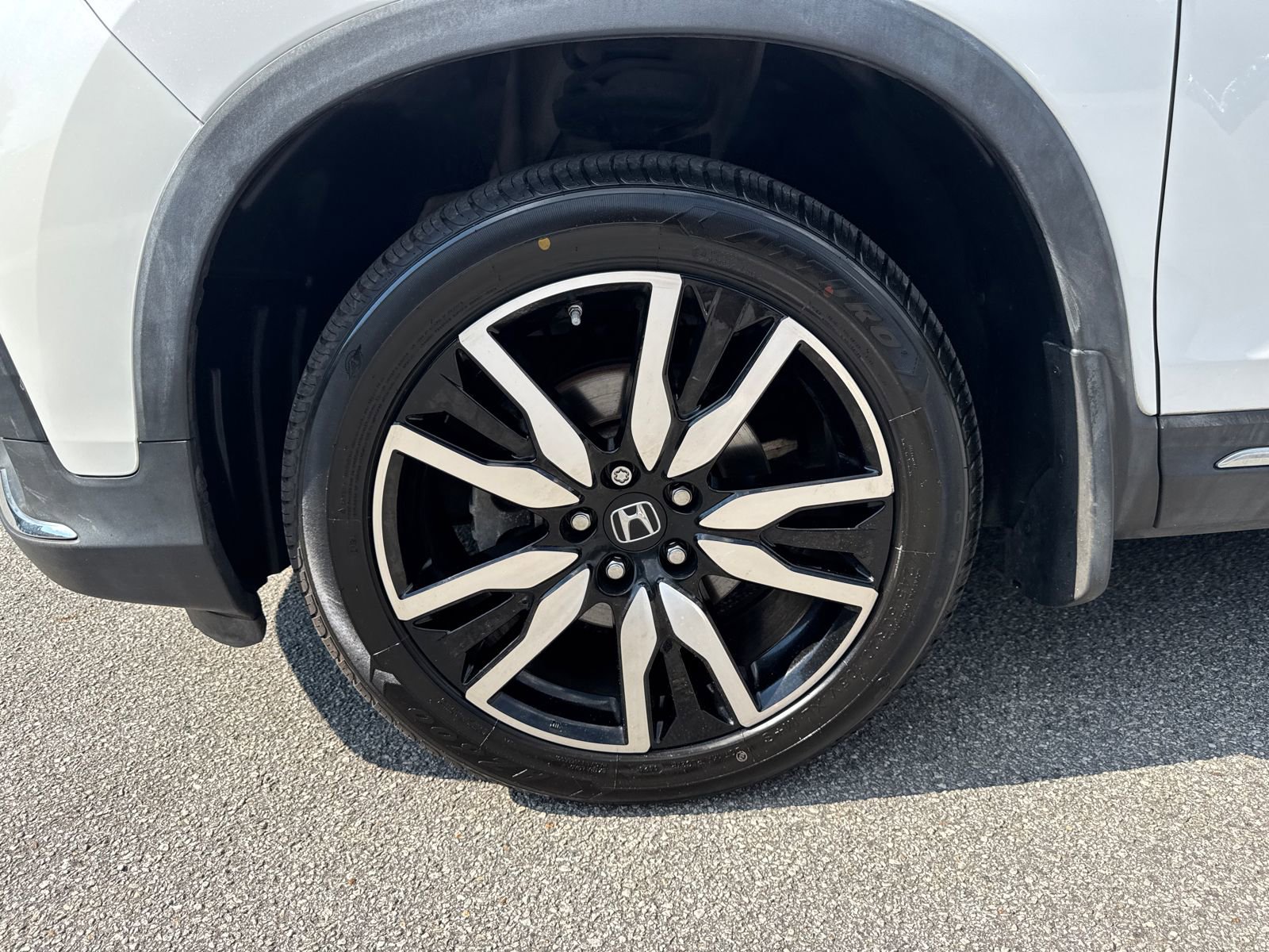 Used 2022 Honda Pilot Elite image 11