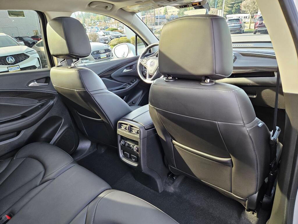 Used 2019 Buick Envision Essence image 16