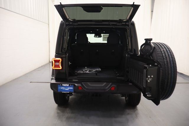 New 2026 Jeep Wrangler Sahara image 17