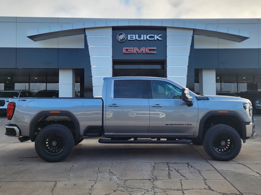 New 2026 GMC Sierra 2500 SLE image 2