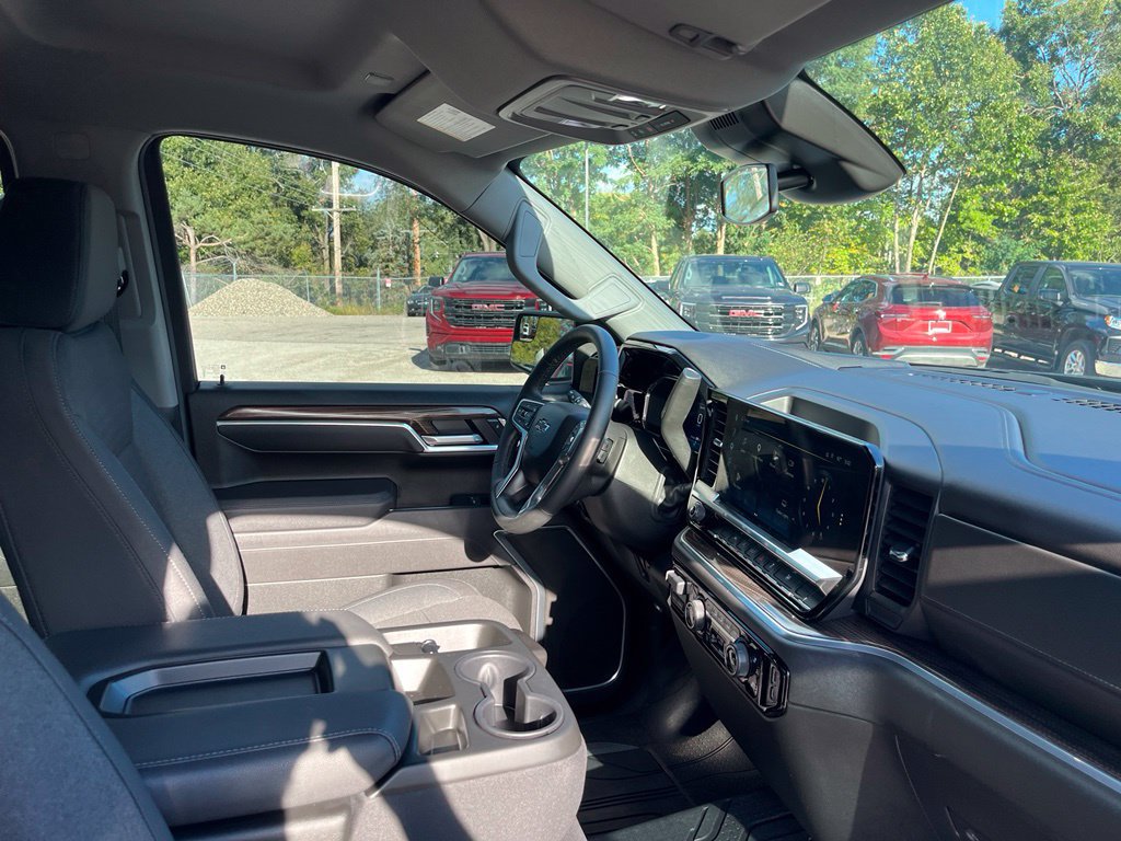 Used 2026 Chevrolet Silverado 1500 RST AWD/4WD image 37
