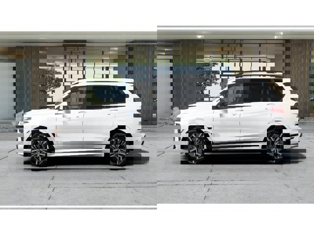 New 2026 BMW X7 xDrive40i w/ M Sport Package image 4