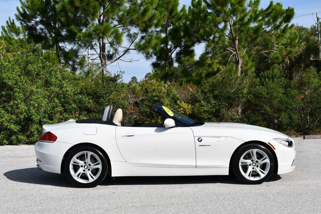 Used 2012 BMW Z4 sDrive35i RWD image 7