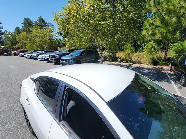 Used 2022 Nissan Sentra SV FWD image 15
