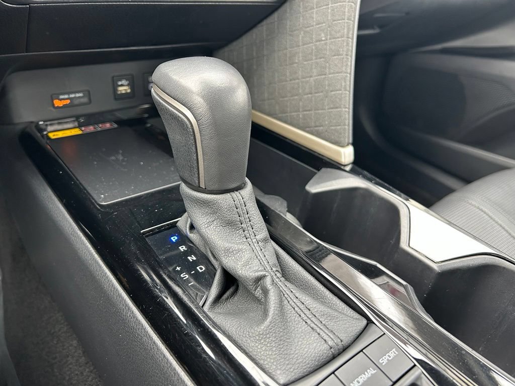 Certified 2025 Toyota Camry XLE FWD image 21