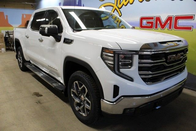 New 2026 GMC Sierra 1500 SLT w/ SLT Premium Plus Package image 3