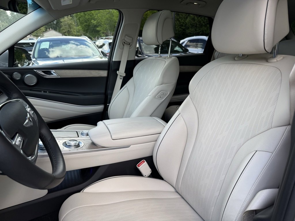 Certified 2024 Genesis GV80 3.5T w/ Advanced Package image 9