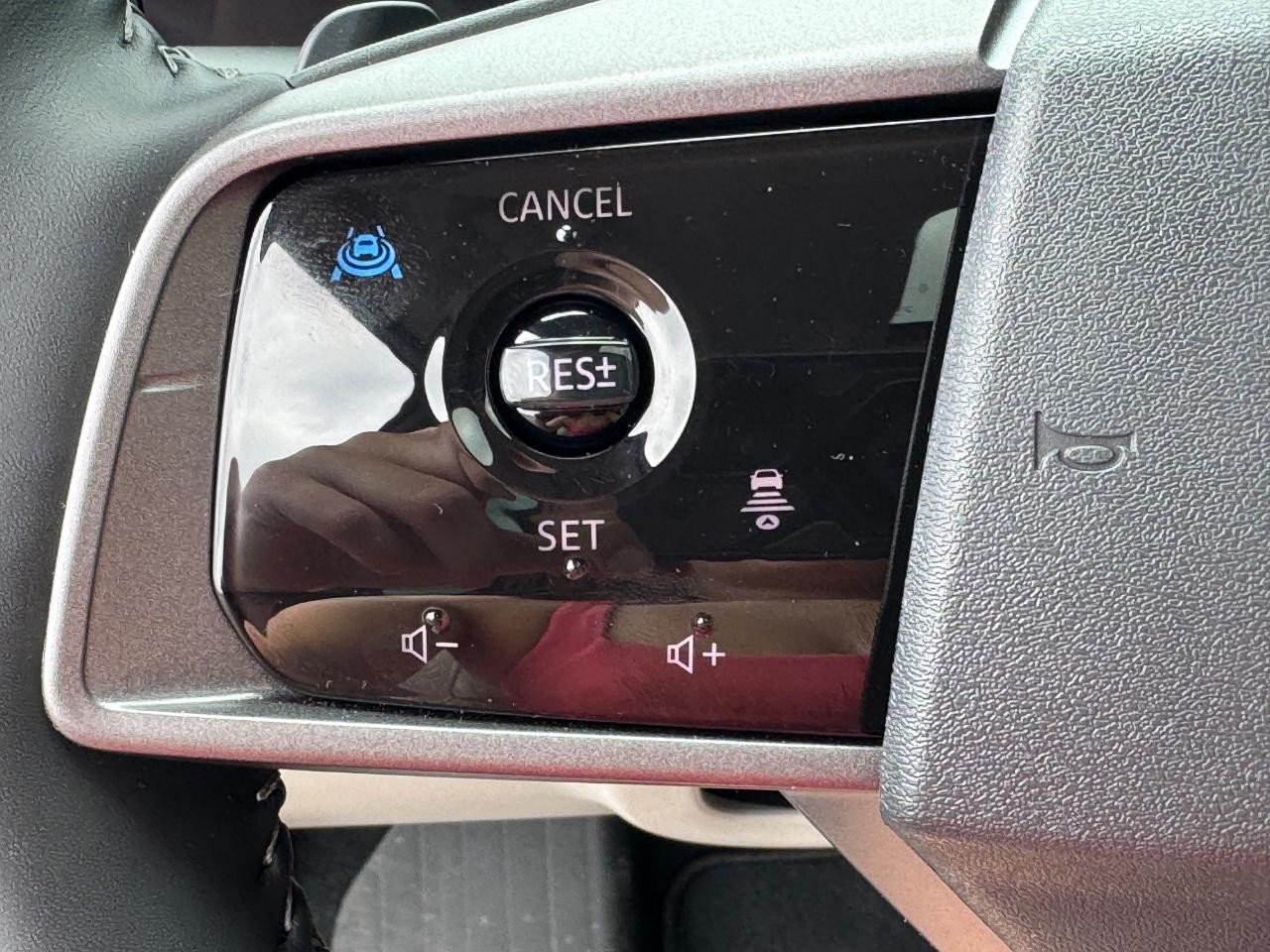 Used 2025 Nissan Murano SL AWD/4WD image 22