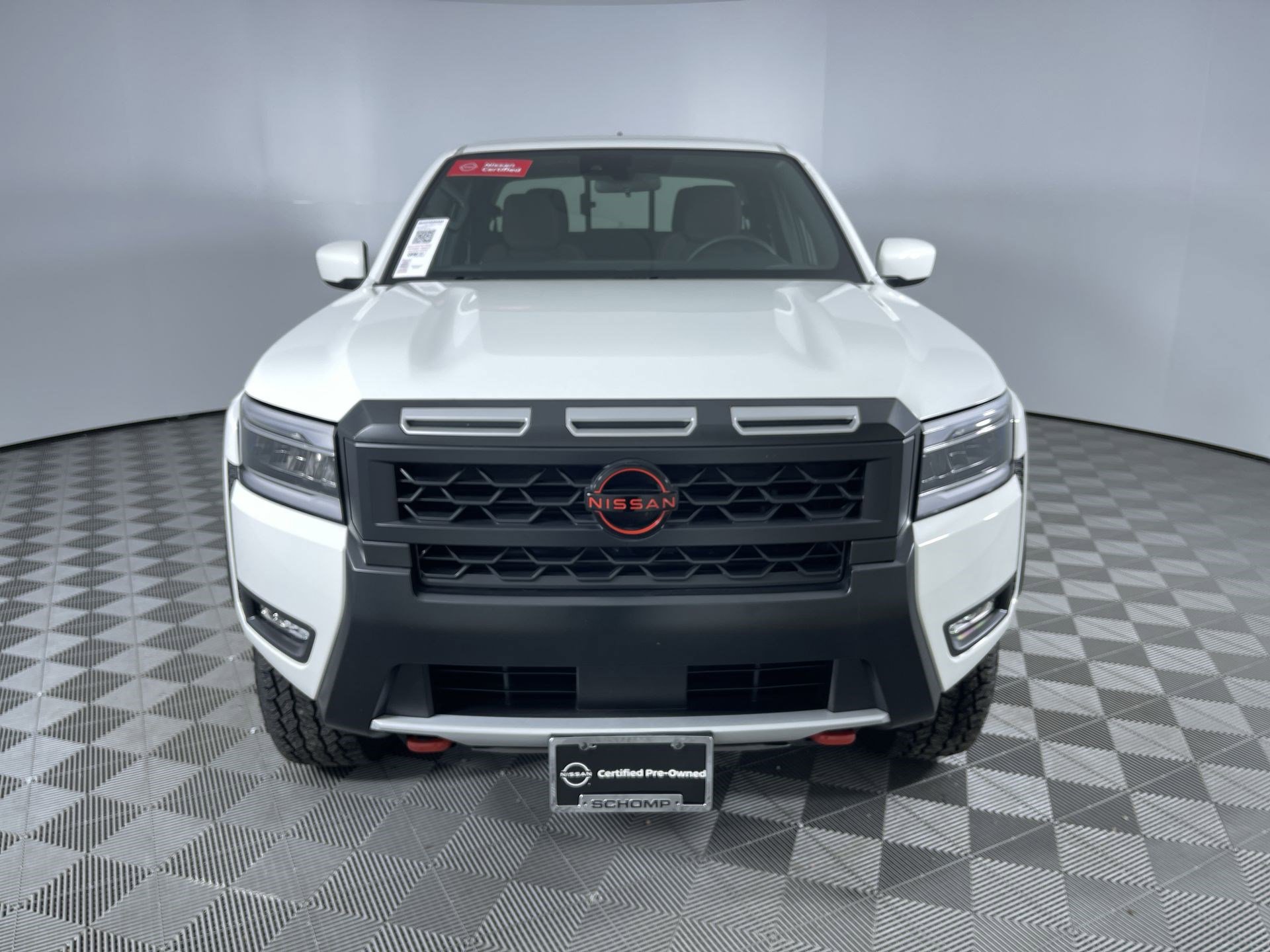 Certified 2025 Nissan Frontier PRO-4X image 27