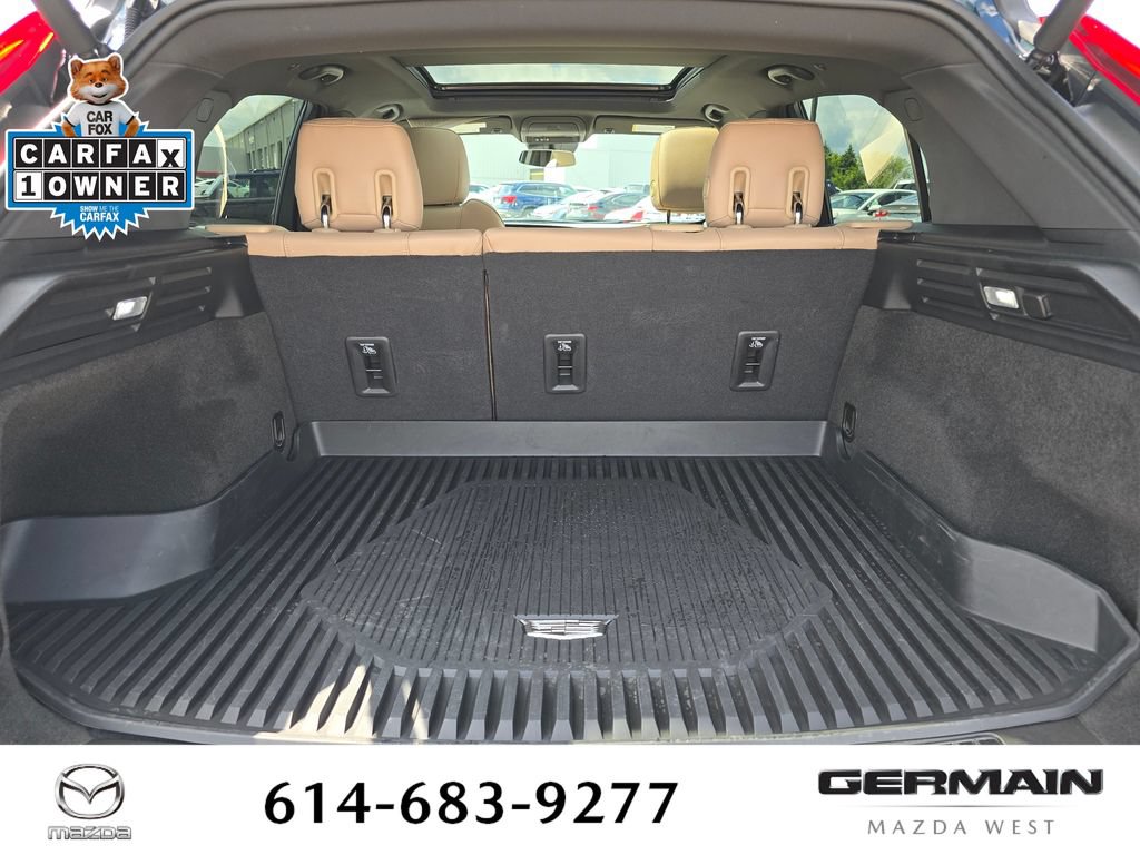 Used 2025 Cadillac XT4 Premium Luxury w/ Cold Weather Package AWD/4WD image 22