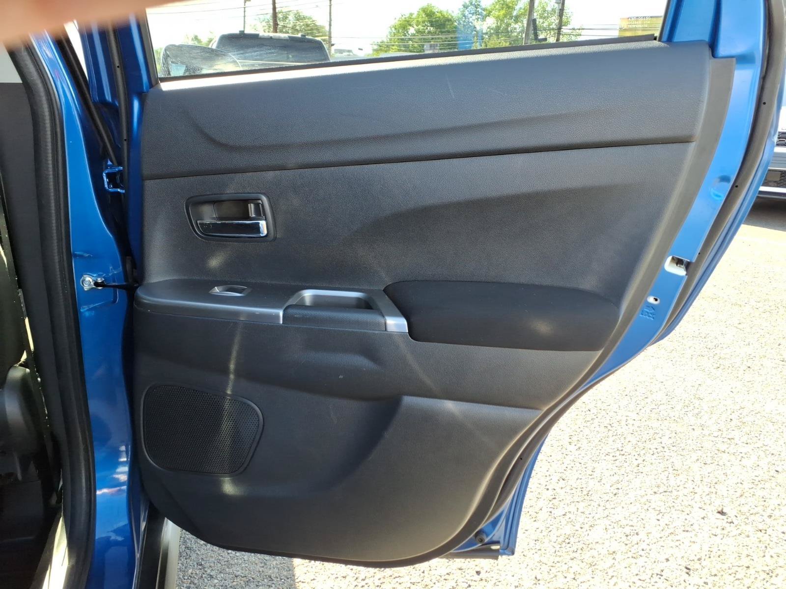 Used 2019 Mitsubishi Outlander Sport ES FWD image 27