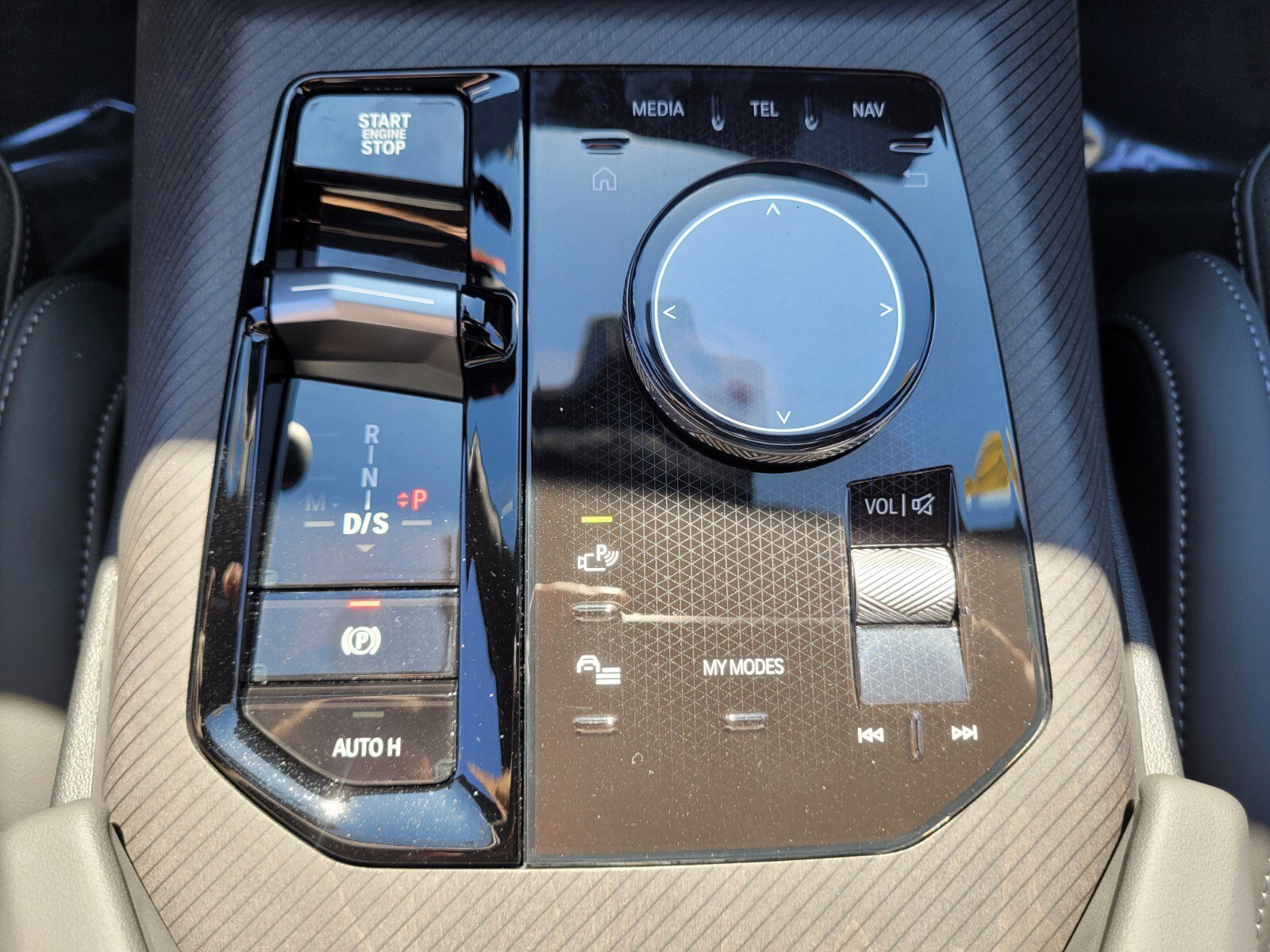 Used 2026 BMW X3 M50 w/ Premium Package image 24