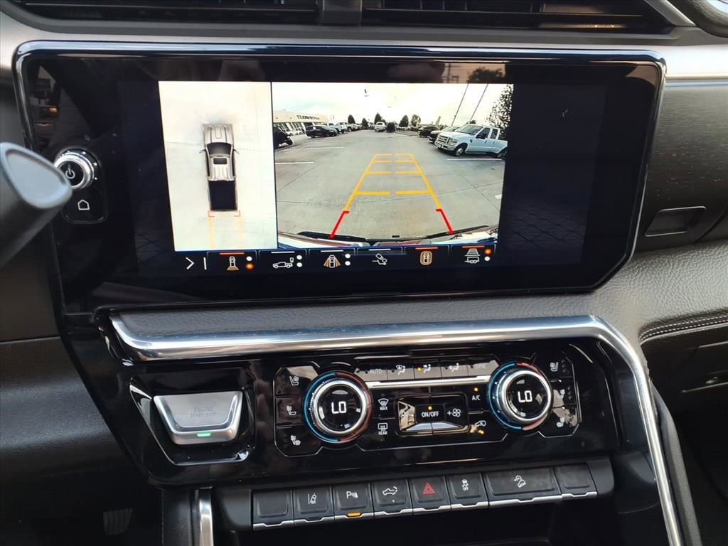 Used 2025 GMC Sierra 3500 Denali w/ Technology Package AWD/4WD image 16