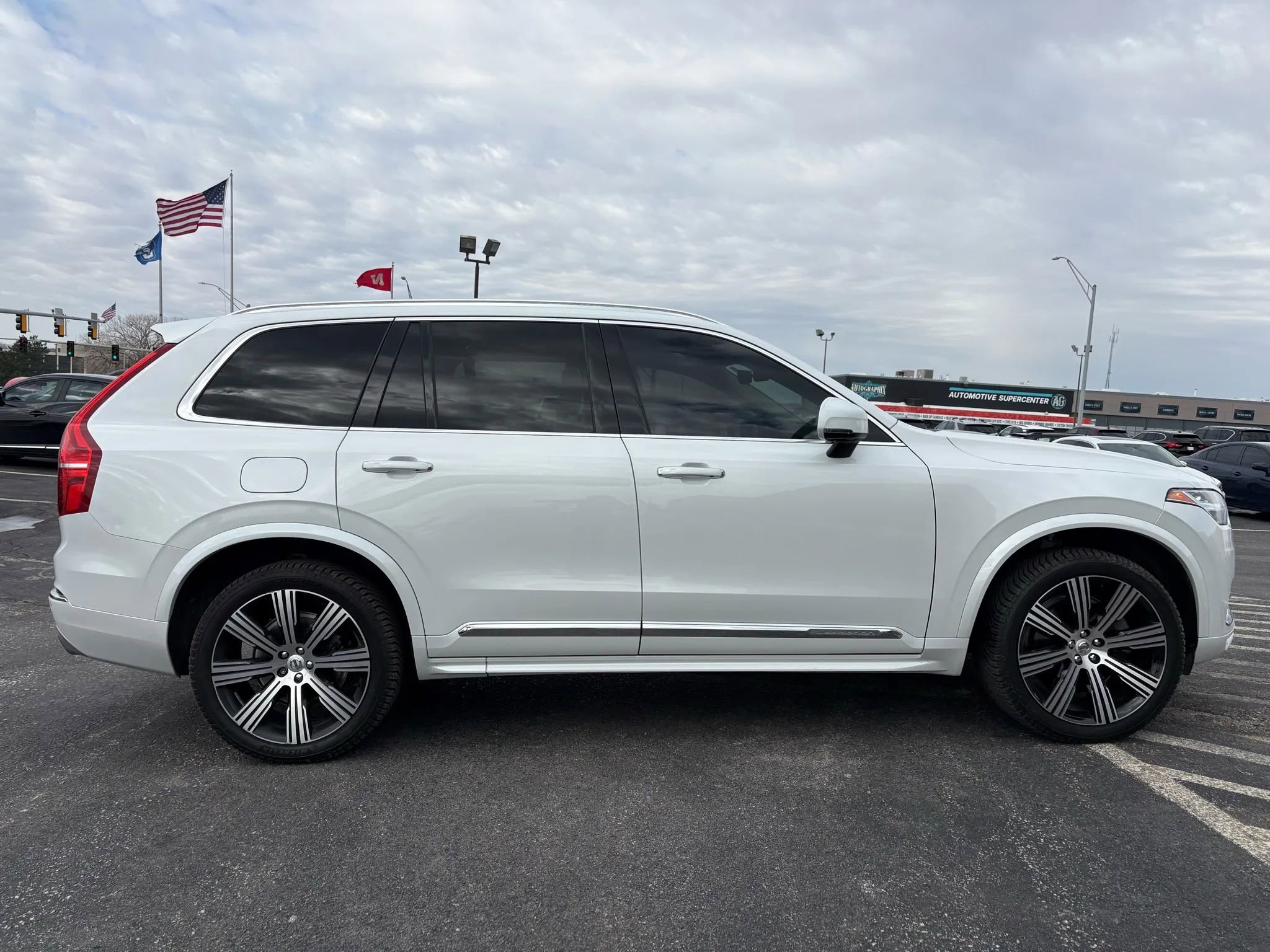 Used 2020 Volvo XC90 T6 Inscription image 6