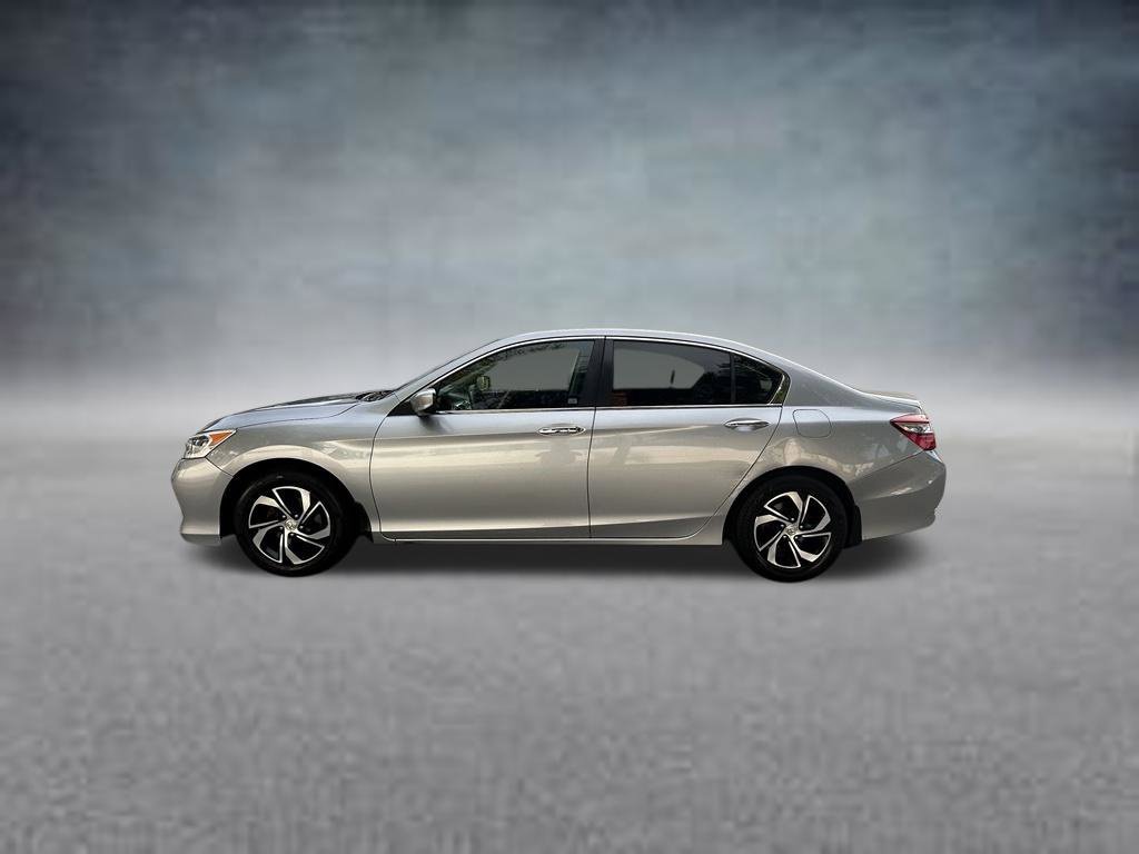 Used 2016 Honda Accord LX image 4