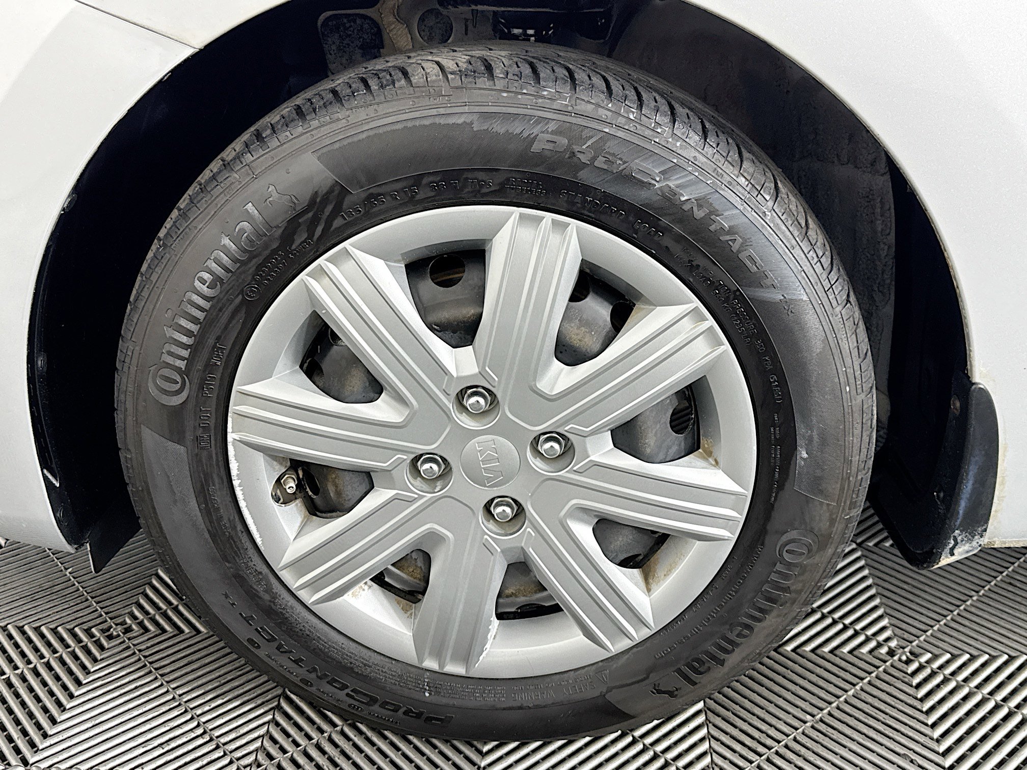 Used 2021 Kia Rio S image 36