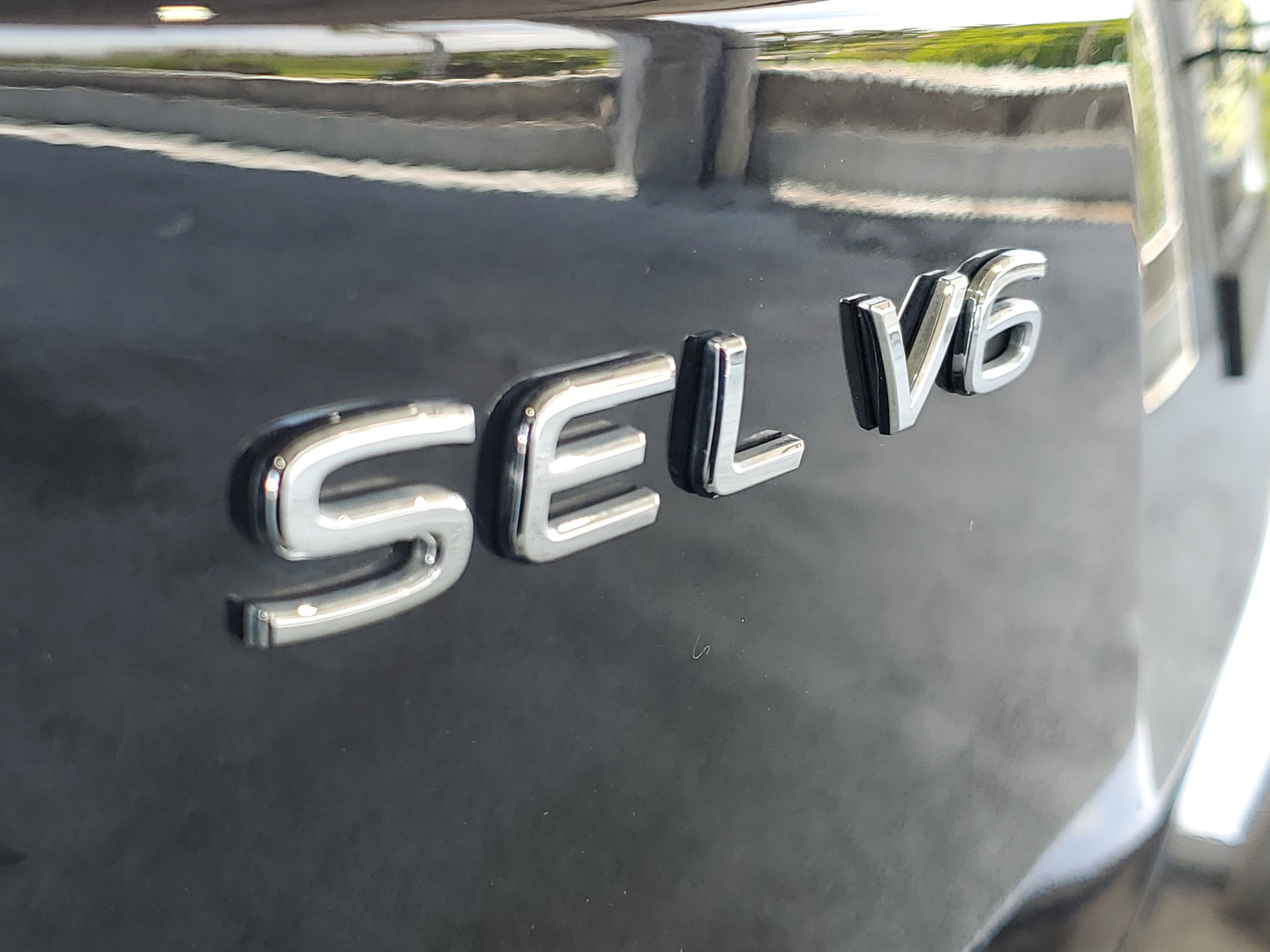Used 2023 Volkswagen Atlas SEL Premium AWD/4WD image 5