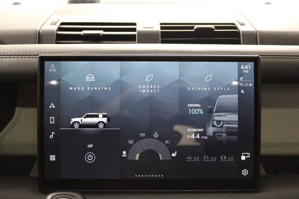 Used 2022 Land Rover Defender 110 X-Dynamic HSE image 28